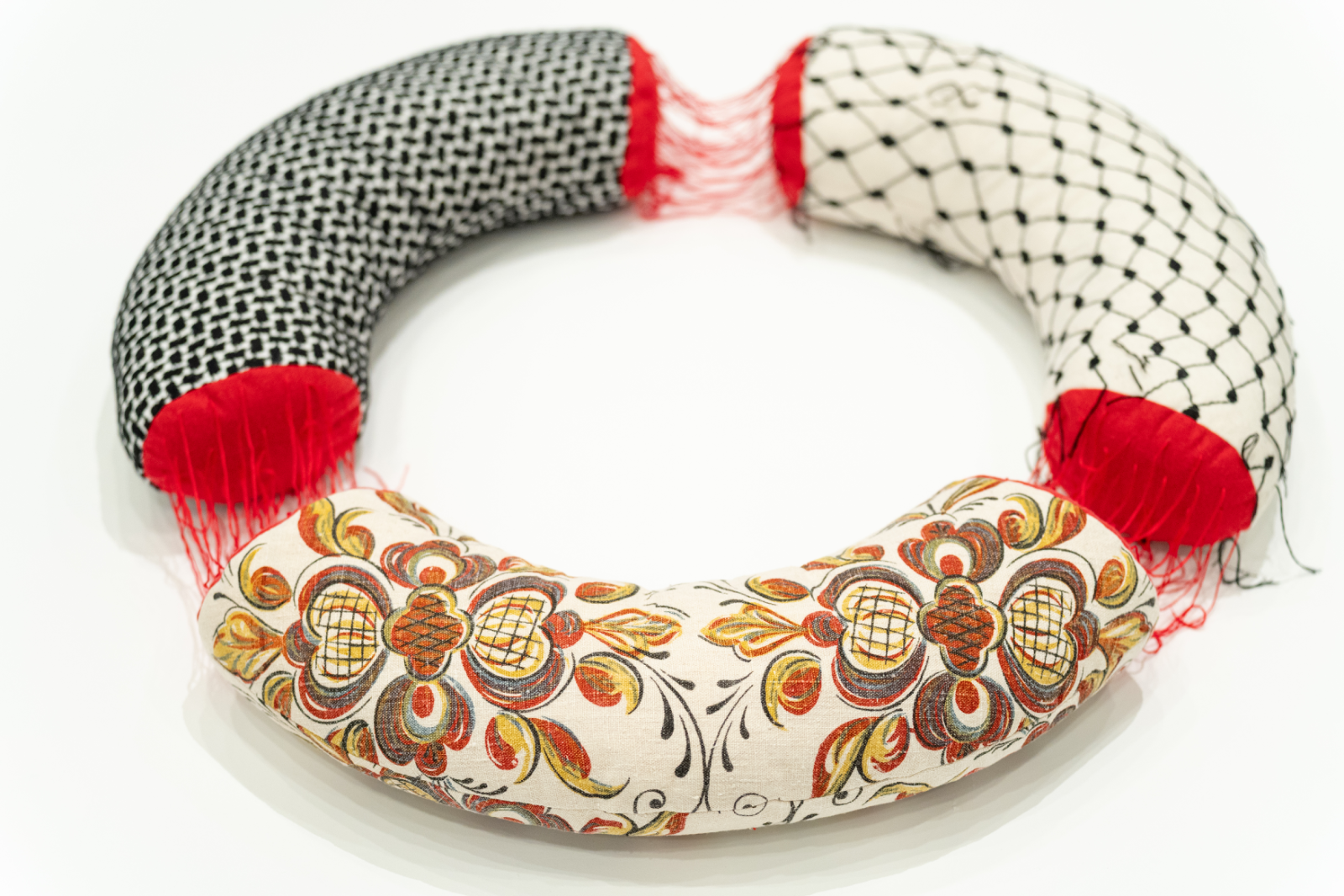 Att se sig själv i andra Solidaritet och demokrati mot auktoritär nationalism och krig